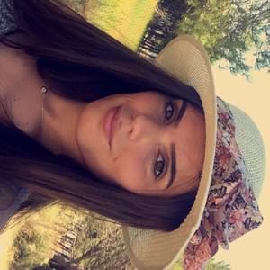 Meet your Posher, Nita